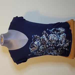 Short sleeve sequin top